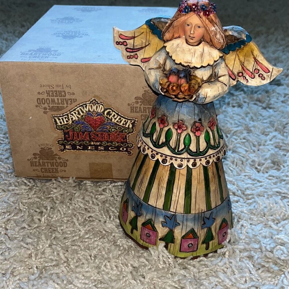 NIB Jim Shore "Angel of Love" #108924 from 2002 8.5" tall